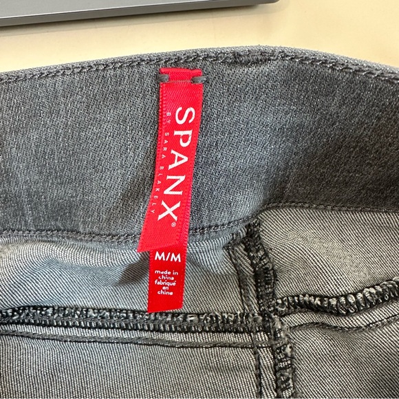 Spanx Vintage High Rise Distressed Grey Ankle Skinny Jeans/Jeggings Size Medium - Picture 6 of 10